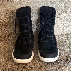 Black Fuzzy Lace-Up Boots